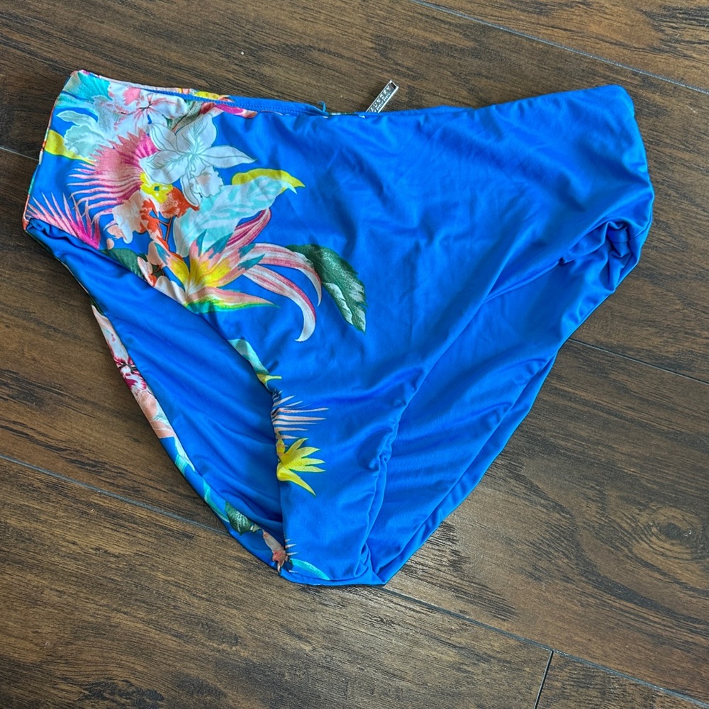 NWOT Laundry By Design Blue Floral Bikini Bottom